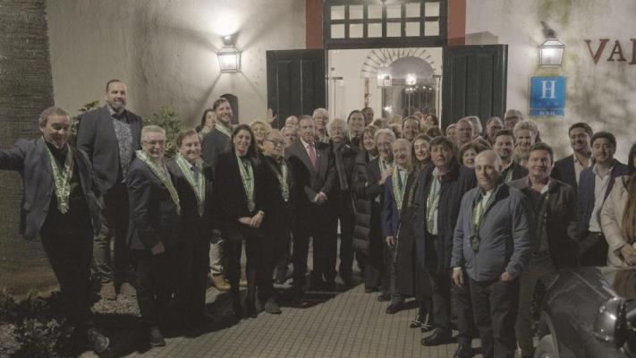Aracena recibe la insignia del Club de Oro de la Mesa Andaluza